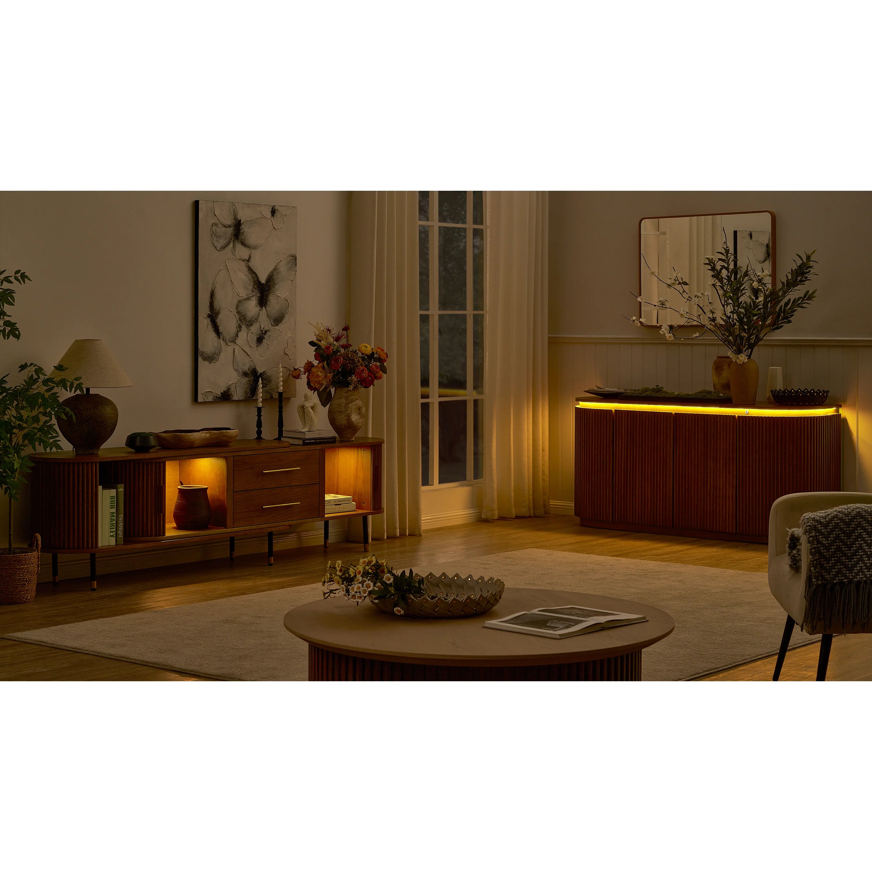 Rowan Oak Extendable Media Console 79"–114"